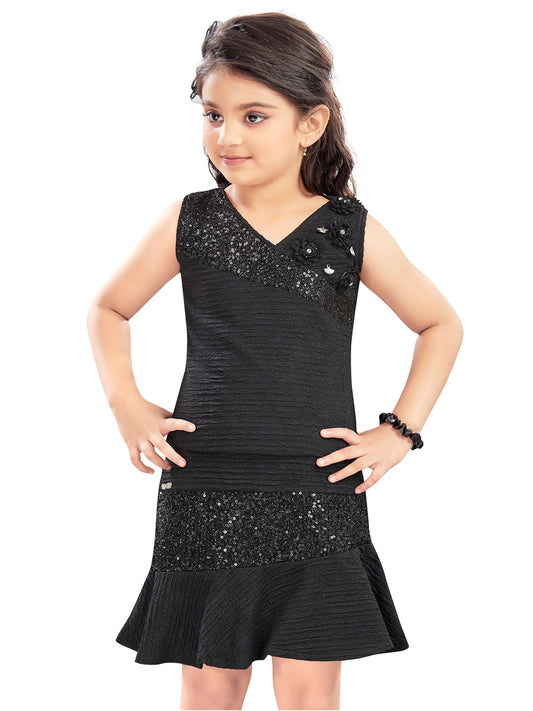 Black Skirt And Top With Floral Applique #7754